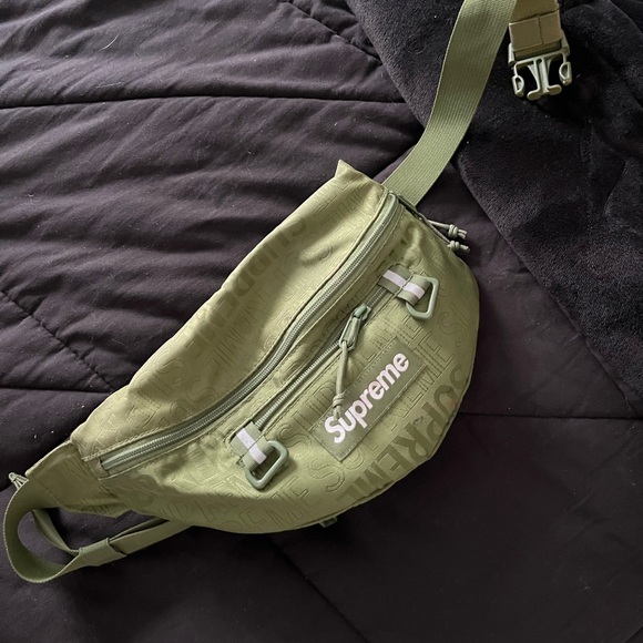 Supreme Handbags - Supreme Olive Green Crossbody Bag